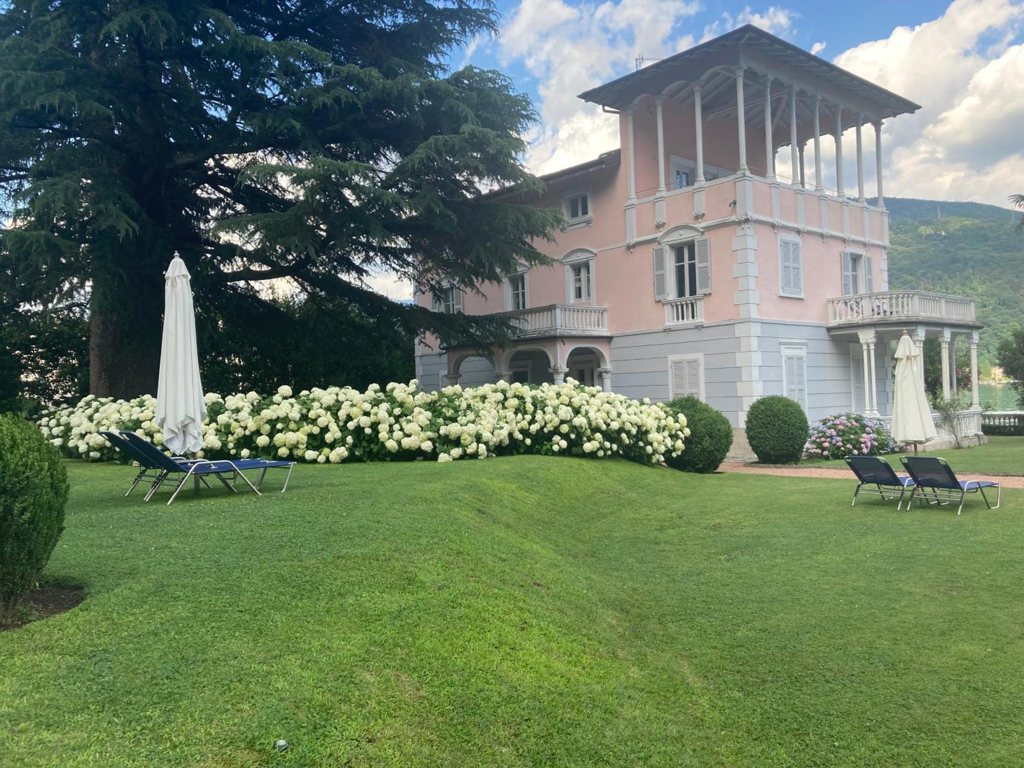 Ville Lago Lugano Porto Ceresio Extérieur photo